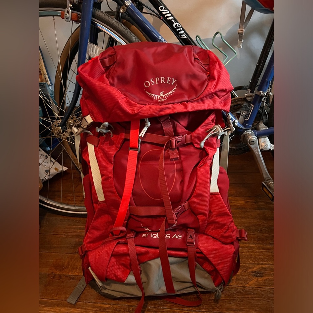 Osprey Ariel AG 55L backpack